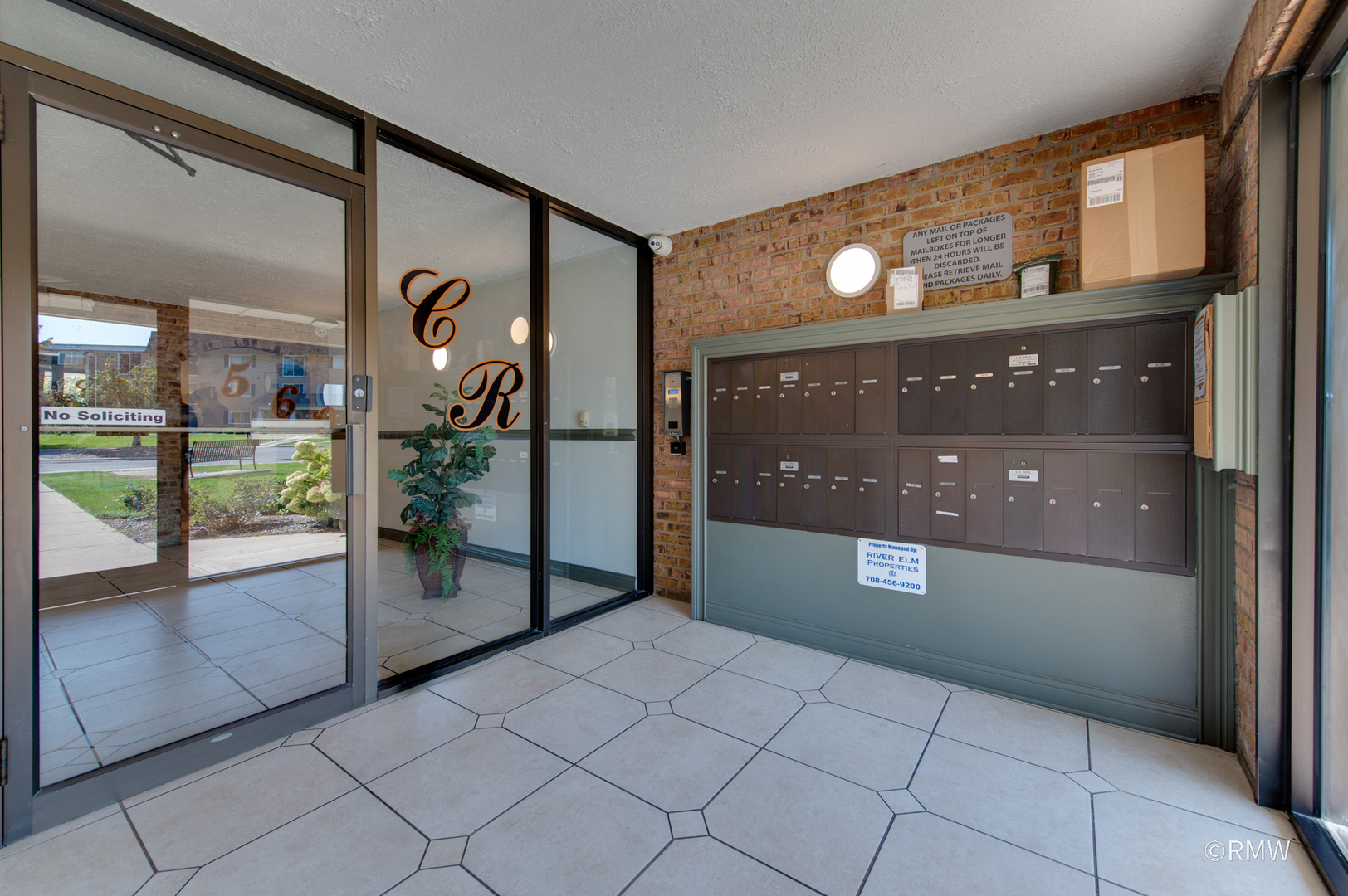 560 E Lawrence Avenue 307