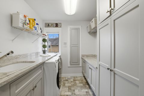 Tiny photo for 33 W Eureka Drive, Lemont, IL 60439 (MLS # 12586631)