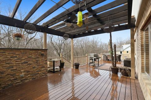 Tiny photo for 33 W Eureka Drive, Lemont, IL 60439 (MLS # 12586631)