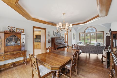 Tiny photo for 33 W Eureka Drive, Lemont, IL 60439 (MLS # 12586631)