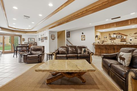 Tiny photo for 33 W Eureka Drive, Lemont, IL 60439 (MLS # 12586631)