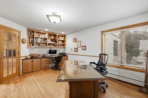 Tiny photo for 33 W Eureka Drive, Lemont, IL 60439 (MLS # 12586631)