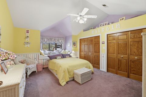 Tiny photo for 33 W Eureka Drive, Lemont, IL 60439 (MLS # 12586631)