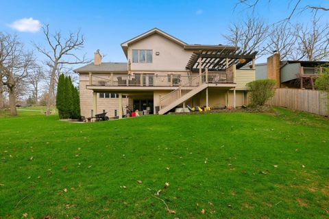 Tiny photo for 33 W Eureka Drive, Lemont, IL 60439 (MLS # 12586631)