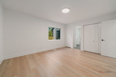 Tiny photo for 112 Ironwood Court, Rolling Meadows, IL 60008 (MLS # 12530188)