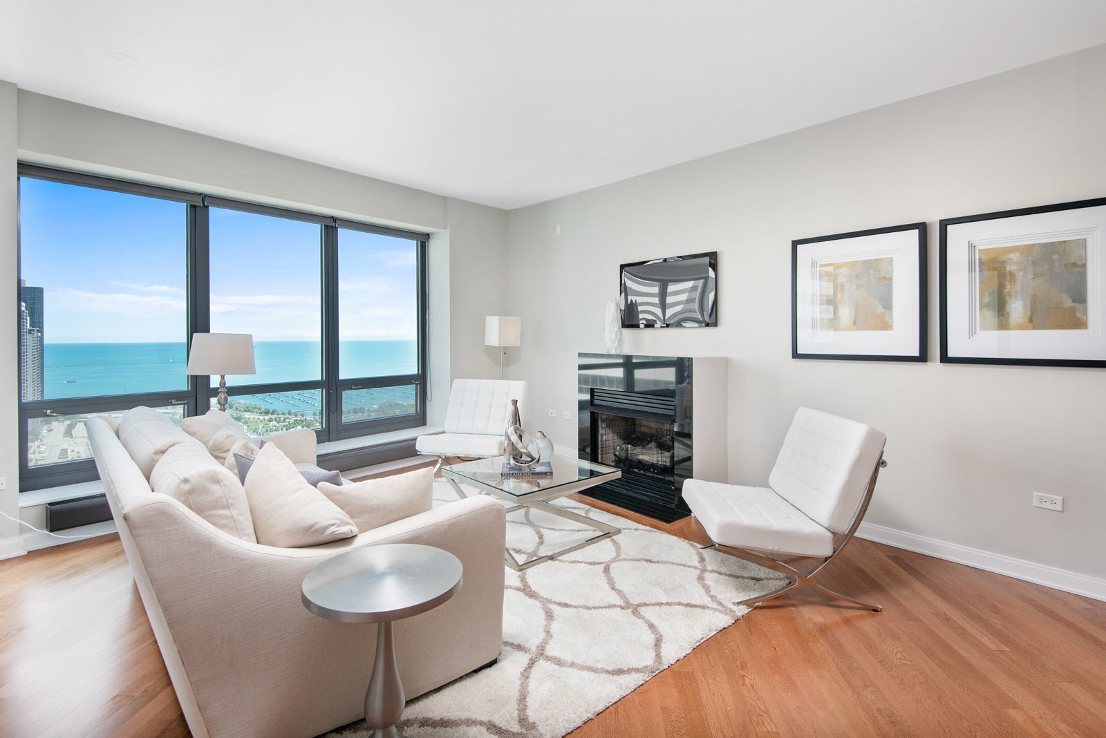 130 N Garland Court 3103