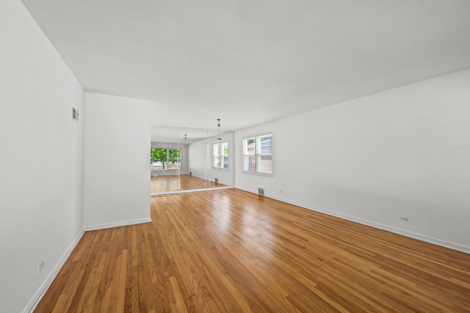 9522 Lawler Avenue