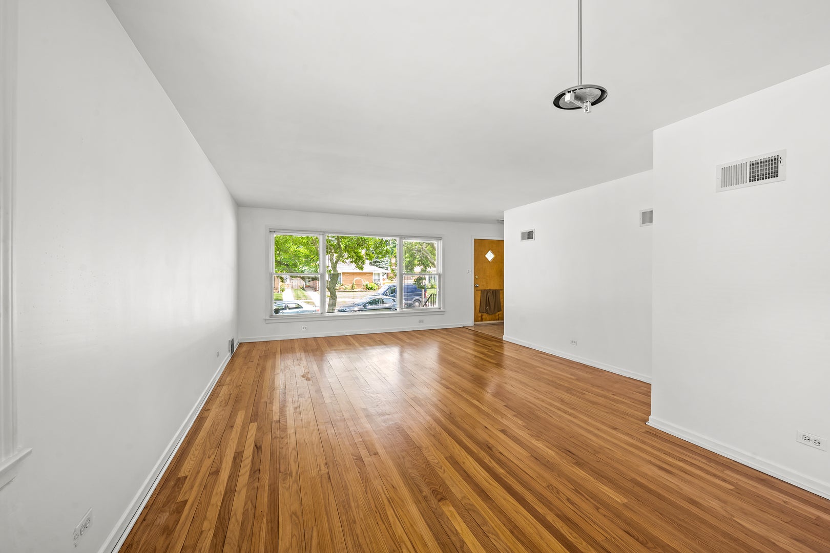 9522 Lawler Avenue