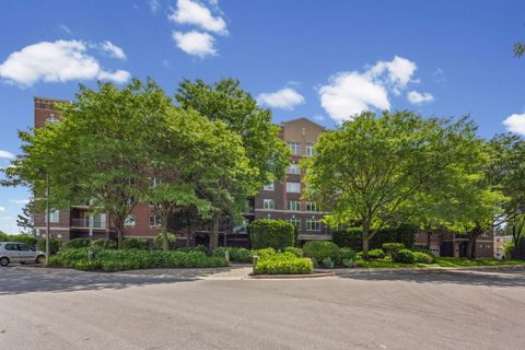 Tiny photo for 5055 Madison Street #403, Skokie, IL 60077 (MLS # 12677306)