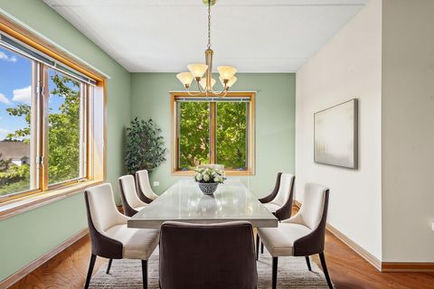 Tiny photo for 5055 Madison Street #403, Skokie, IL 60077 (MLS # 12677306)