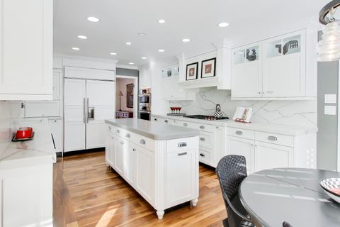 Tiny photo for 11 Wellington Court, Lincolnshire, IL 60069 (MLS # 12562452)