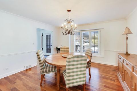 Tiny photo for 11 Wellington Court, Lincolnshire, IL 60069 (MLS # 12562452)