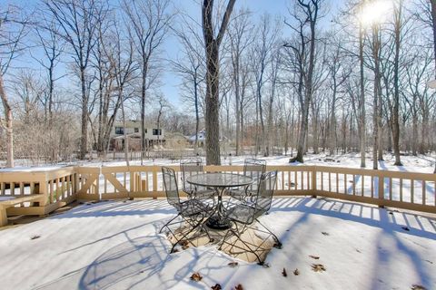 Tiny photo for 11 Wellington Court, Lincolnshire, IL 60069 (MLS # 12562452)