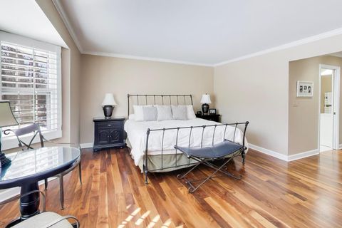 Tiny photo for 11 Wellington Court, Lincolnshire, IL 60069 (MLS # 12562452)