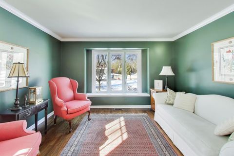 Tiny photo for 11 Wellington Court, Lincolnshire, IL 60069 (MLS # 12562452)