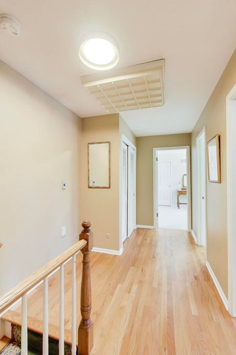 Tiny photo for 11 Wellington Court, Lincolnshire, IL 60069 (MLS # 12562452)