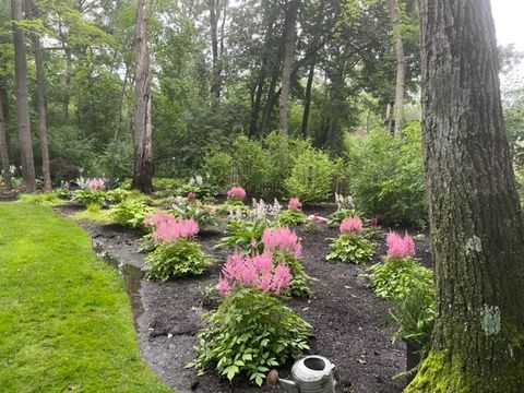 Tiny photo for 11 Wellington Court, Lincolnshire, IL 60069 (MLS # 12562452)