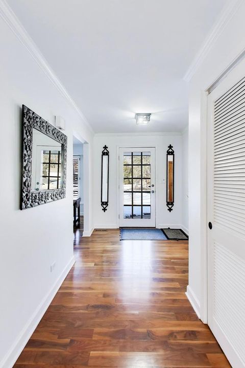 Tiny photo for 11 Wellington Court, Lincolnshire, IL 60069 (MLS # 12562452)