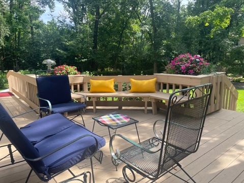 Tiny photo for 11 Wellington Court, Lincolnshire, IL 60069 (MLS # 12562452)