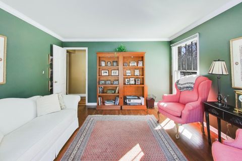 Tiny photo for 11 Wellington Court, Lincolnshire, IL 60069 (MLS # 12562452)