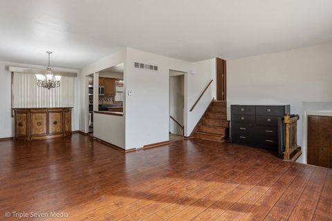 Tiny photo for 7412 160th Street, Tinley Park, IL 60477 (MLS # 12575149)