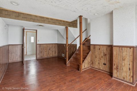 Tiny photo for 7412 160th Street, Tinley Park, IL 60477 (MLS # 12575149)