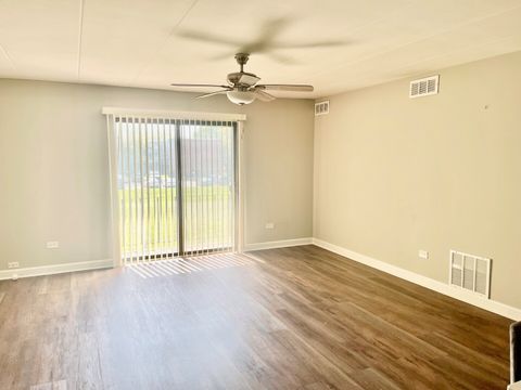 Tiny photo for 2237 175th Street #2B, Lansing, IL 60438 (MLS # 12349266)