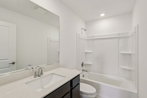 Tiny photo for 3100 Holden Street, Elgin, IL 60124 (MLS # 12590082)