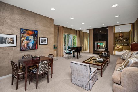 Tiny photo for 990 Sheridan Road, Highland Park, IL 60035 (MLS # 12471125)