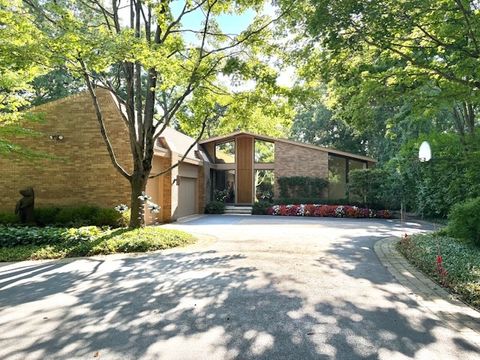 Tiny photo for 990 Sheridan Road, Highland Park, IL 60035 (MLS # 12471125)
