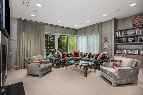 Tiny photo for 990 Sheridan Road, Highland Park, IL 60035 (MLS # 12471125)