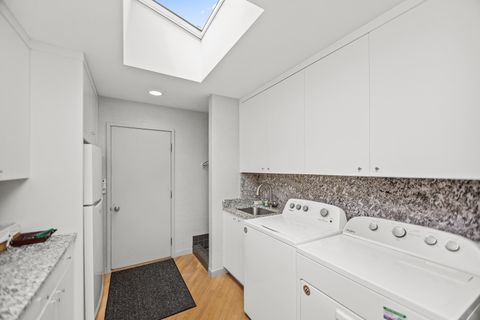 Tiny photo for 990 Sheridan Road, Highland Park, IL 60035 (MLS # 12471125)