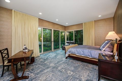 Tiny photo for 990 Sheridan Road, Highland Park, IL 60035 (MLS # 12471125)