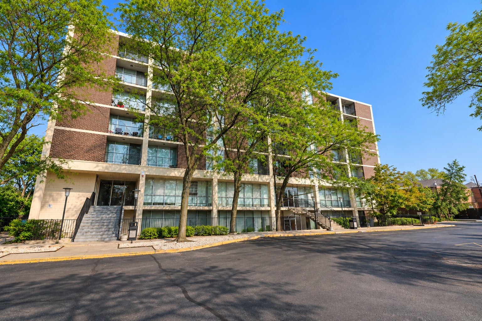 1043 S York Road 409