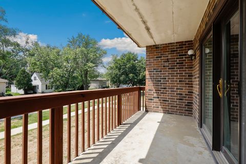 Tiny photo for 3704 215th Street #205, Matteson, IL 60443 (MLS # 12424389)
