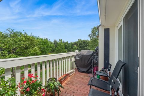 Tiny photo for 256 Southwick Court #256, Vernon Hills, IL 60061 (MLS # 12666136)