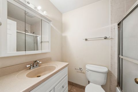 Tiny photo for 256 Southwick Court #256, Vernon Hills, IL 60061 (MLS # 12666136)