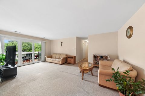 Tiny photo for 256 Southwick Court #256, Vernon Hills, IL 60061 (MLS # 12666136)