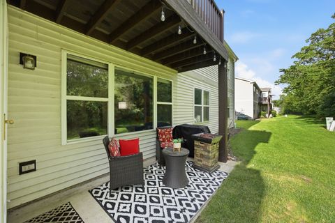 Tiny photo for 383 Woodview Circle #A, Elgin, IL 60120 (MLS # 12662342)