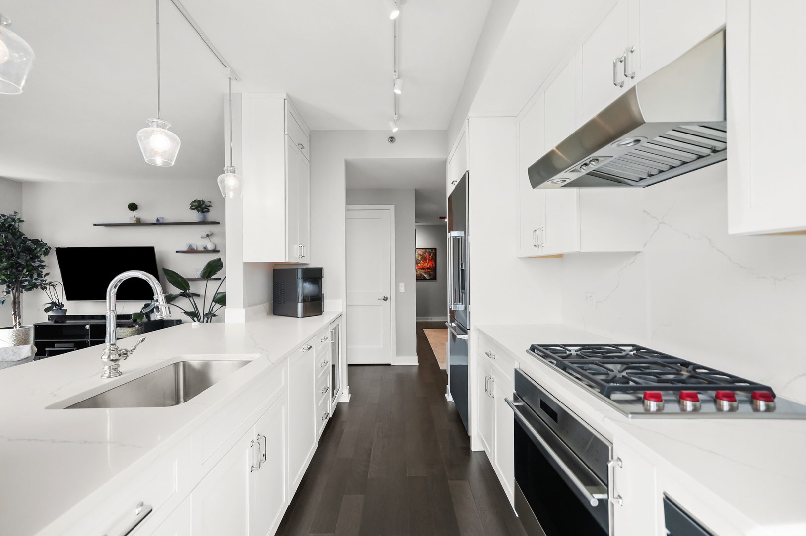 505 N Mcclurg Court 4505