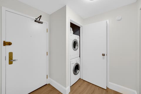Tiny photo for 2100 N Lincoln Park West Avenue #7FN, Chicago, IL 60614 (MLS # 12737680)