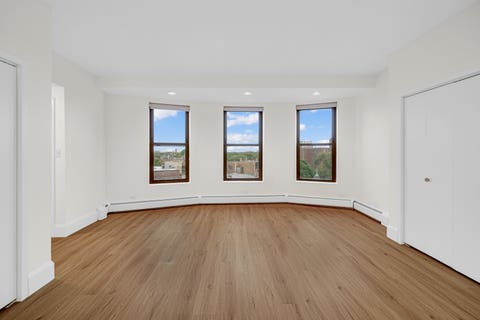 Tiny photo for 2100 N Lincoln Park West Avenue #7FN, Chicago, IL 60614 (MLS # 12737680)