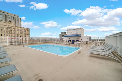 Tiny photo for 2100 N Lincoln Park West Avenue #7FN, Chicago, IL 60614 (MLS # 12737680)