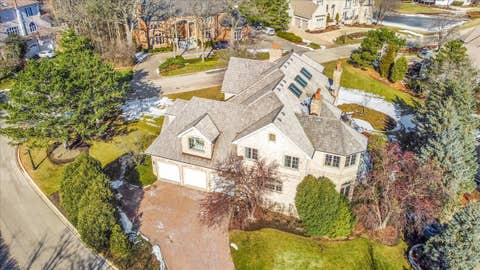 Tiny photo for 601 Ambriance Drive, Burr Ridge, IL 60527 (MLS # 12705561)