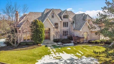 Tiny photo for 601 Ambriance Drive, Burr Ridge, IL 60527 (MLS # 12705561)