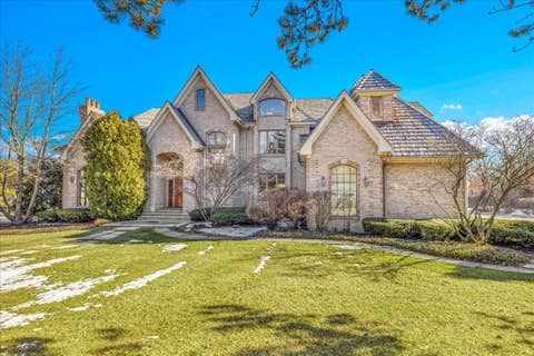 Photo of 601 Ambriance Drive, Burr Ridge, IL 60527 (MLS # 12705561)