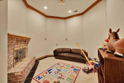 Tiny photo for 601 Ambriance Drive, Burr Ridge, IL 60527 (MLS # 12705561)