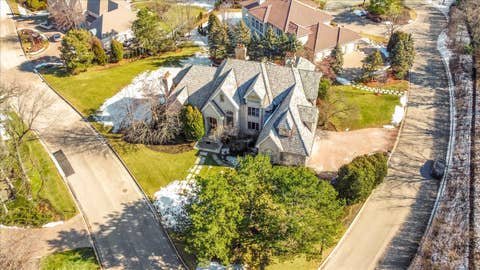 Tiny photo for 601 Ambriance Drive, Burr Ridge, IL 60527 (MLS # 12705561)