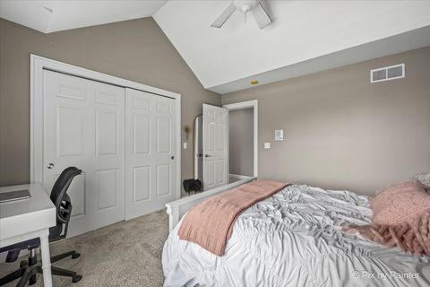 Tiny photo for 28359 W Harvest Glen Circle, Cary, IL 60013 (MLS # 12669437)