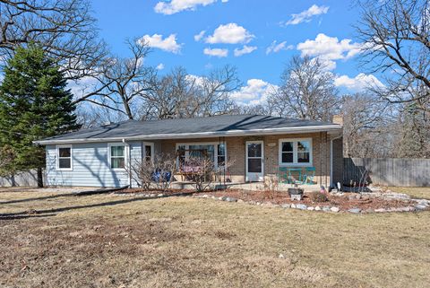 Photo of 7319 State Route 71, Yorkville, IL 60560 (MLS # 12587188)